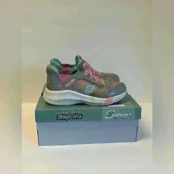 SKECHERS MULTICOLOR KIDS SHOES SIZE 13 WITH ITS ORIGINAL BOX - Picture 3 of 5